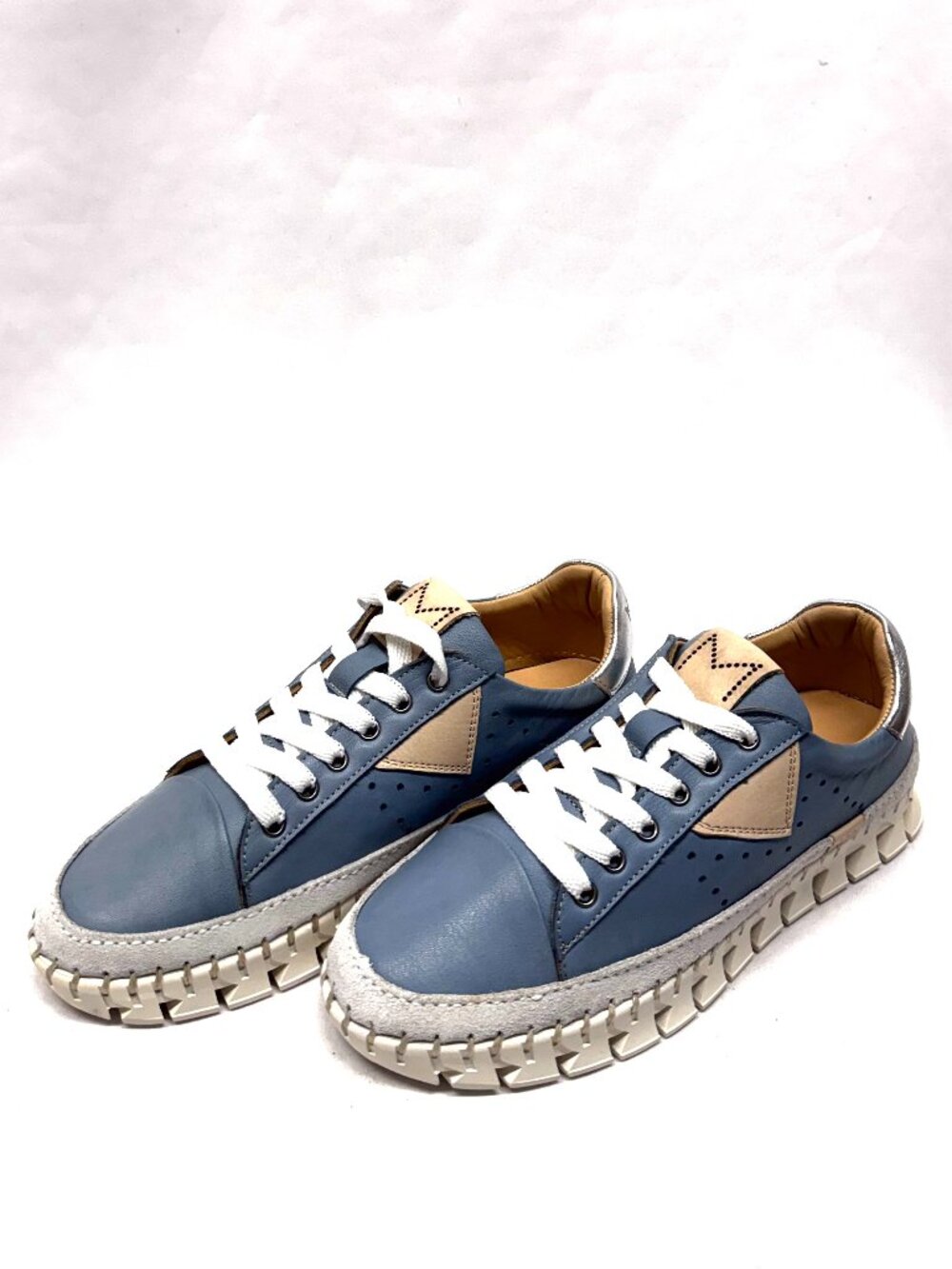 MIZ MOOZ LEATHER CASUAL PLATFORM LACE UP SNEAKERS BLUE / TAN 37EU / 7US S 36 - Picture 2 of 5